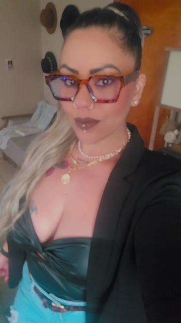 @Veronica