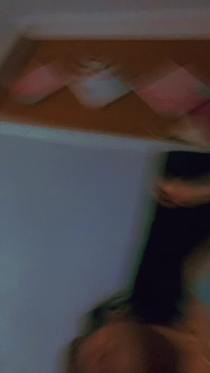 @Vangieee