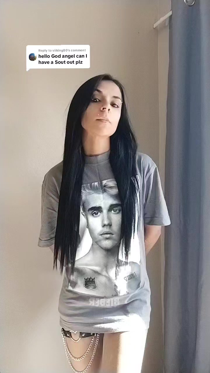@Jamie 🖤🩷
