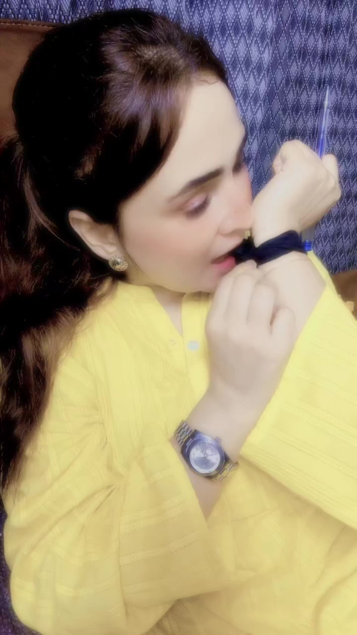 @Zara Pakistani 1