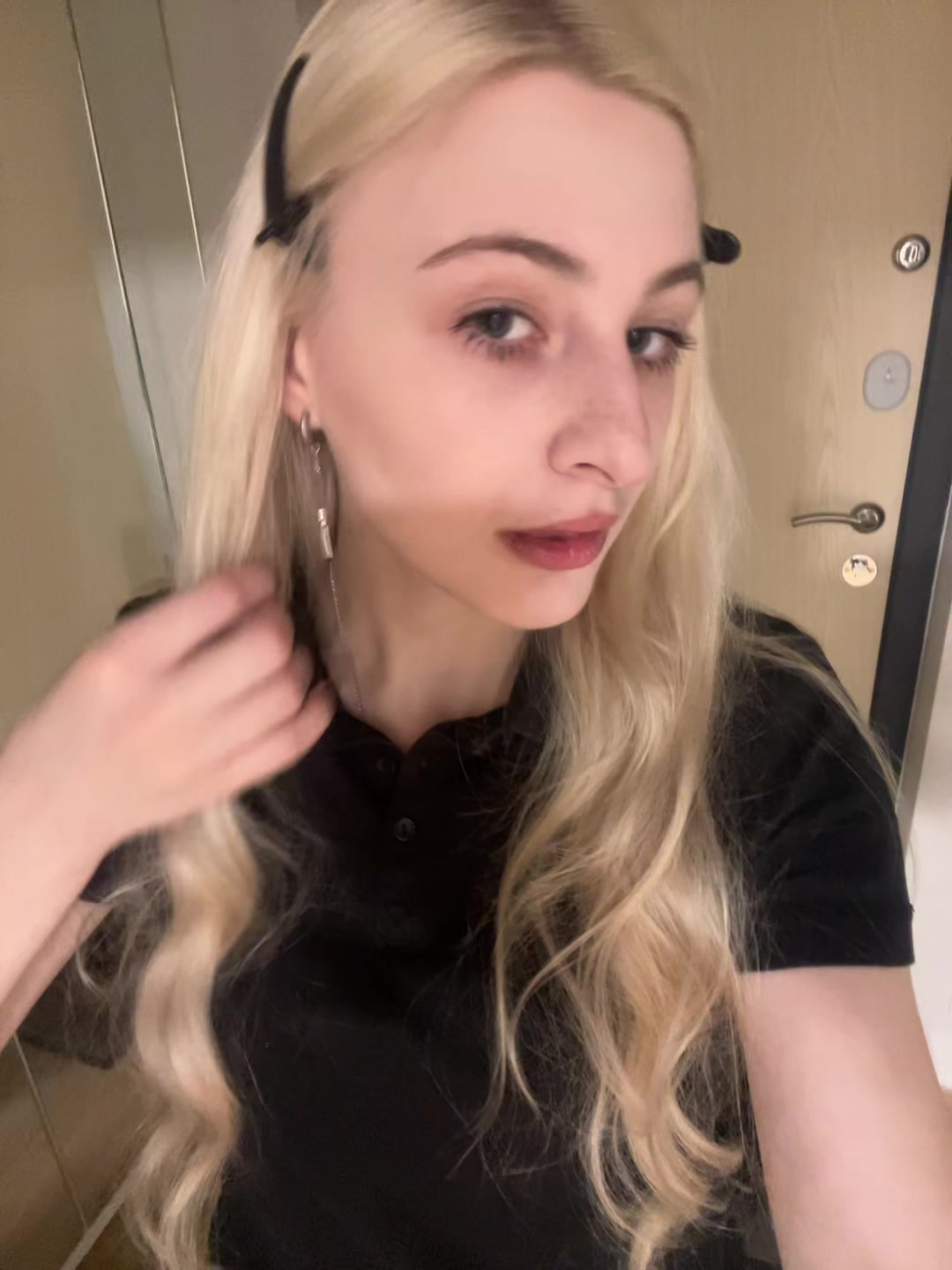 @kisswnnyc