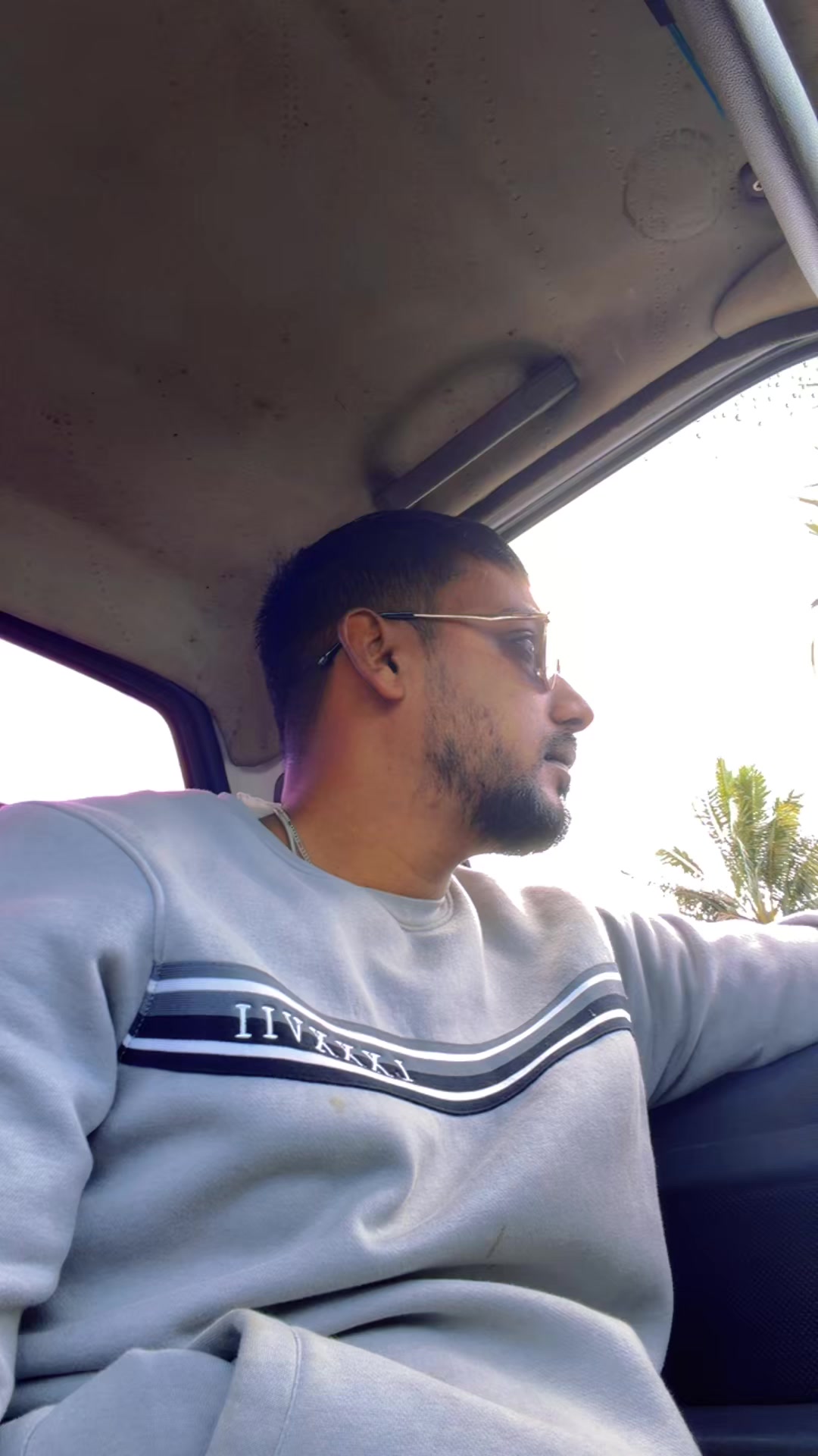 @shafikausmaly