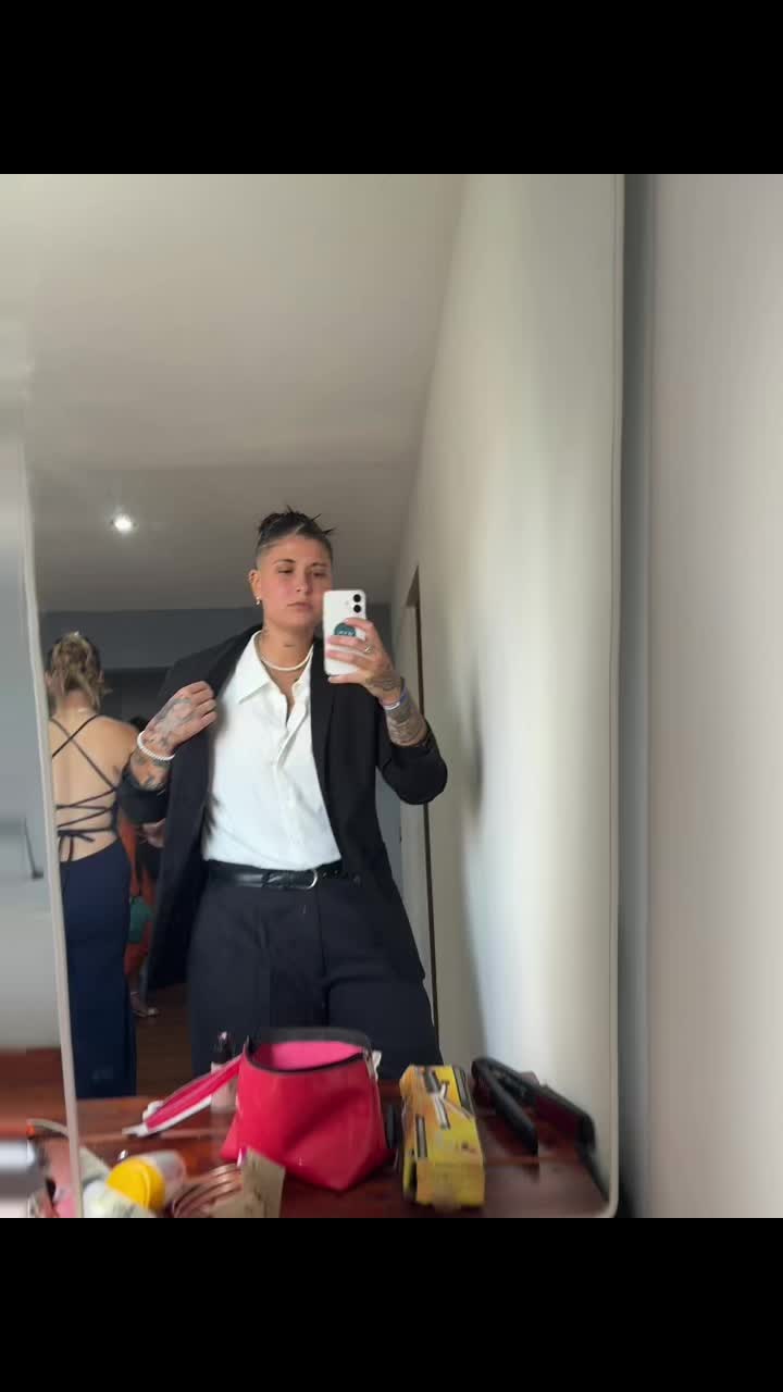 @Juli Blanco