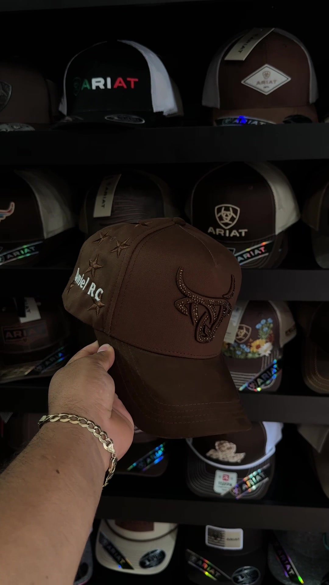 @STYLISH.CAPS
