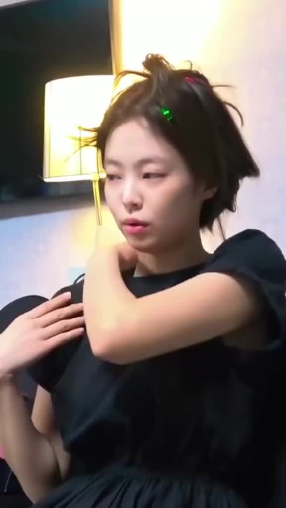 @axxxi ๐๐ฐ๐ท๐น๐ญ๐