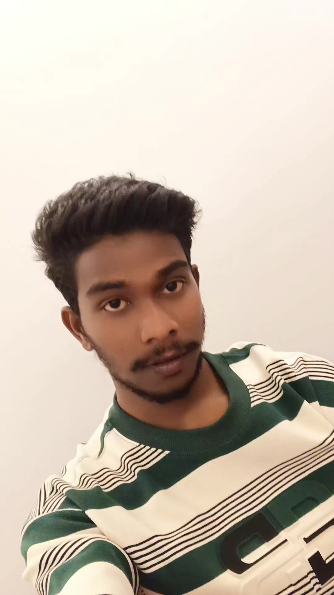 @আমি প্রবাসি💸✈️