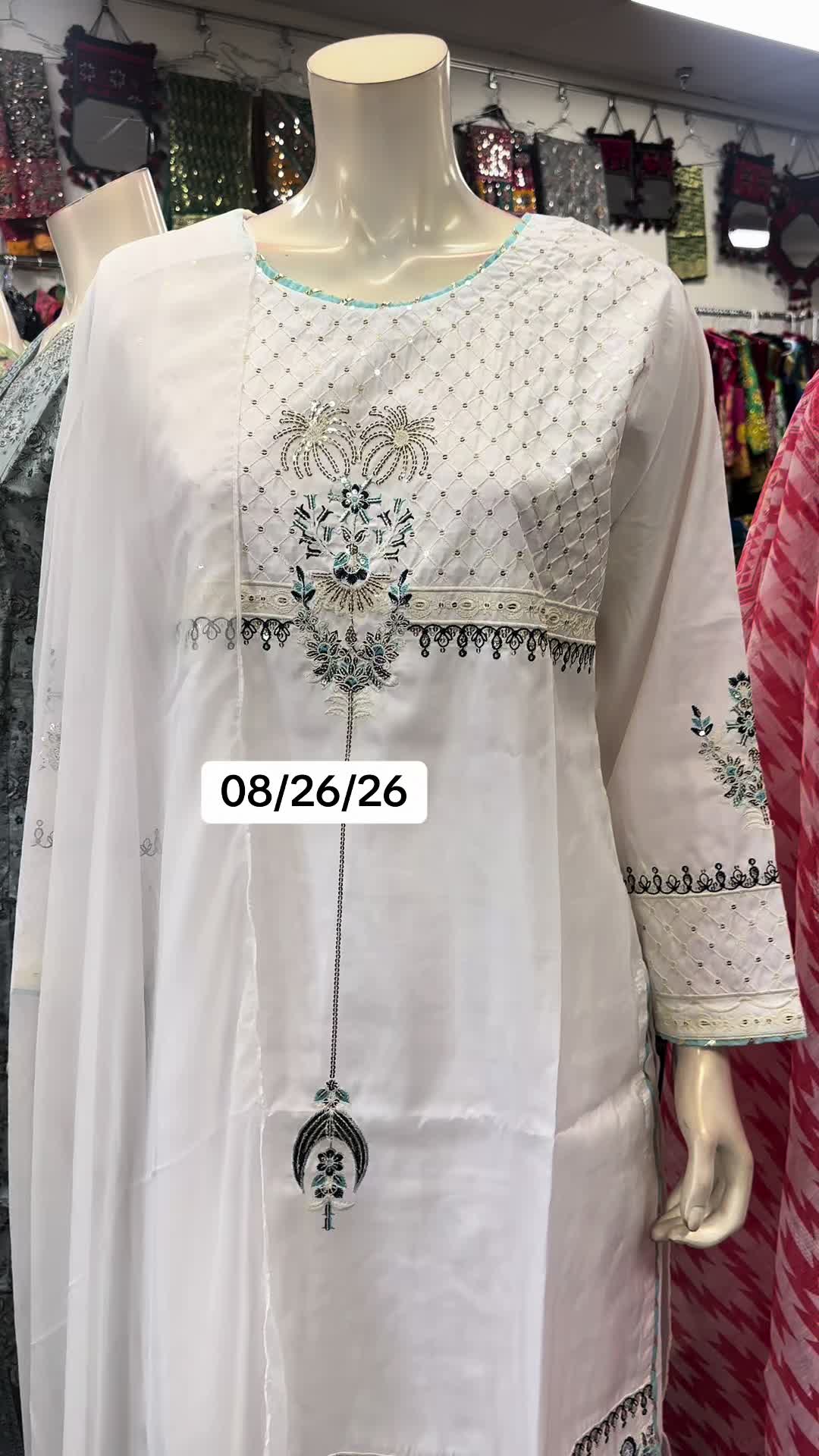 @Naaz_boutique🇺🇸
