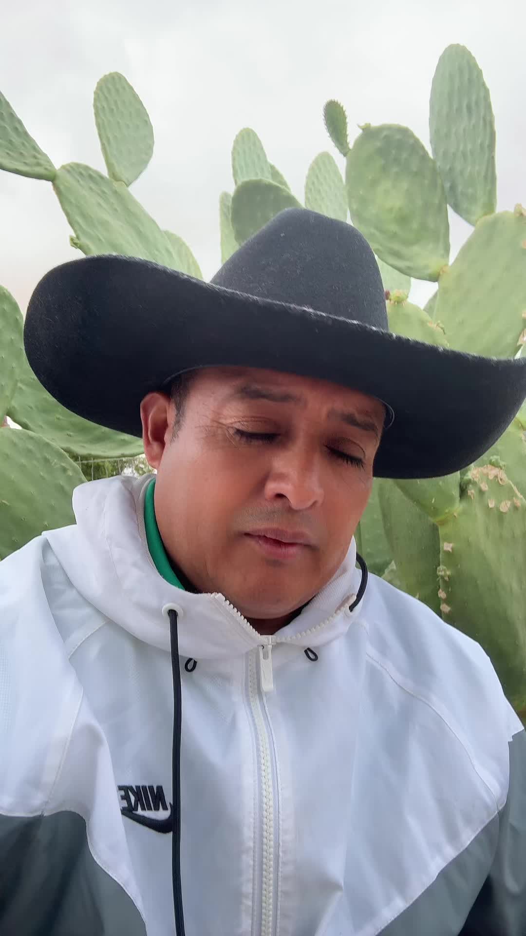 @🎤chiquilin Martínez Vlog🍇
