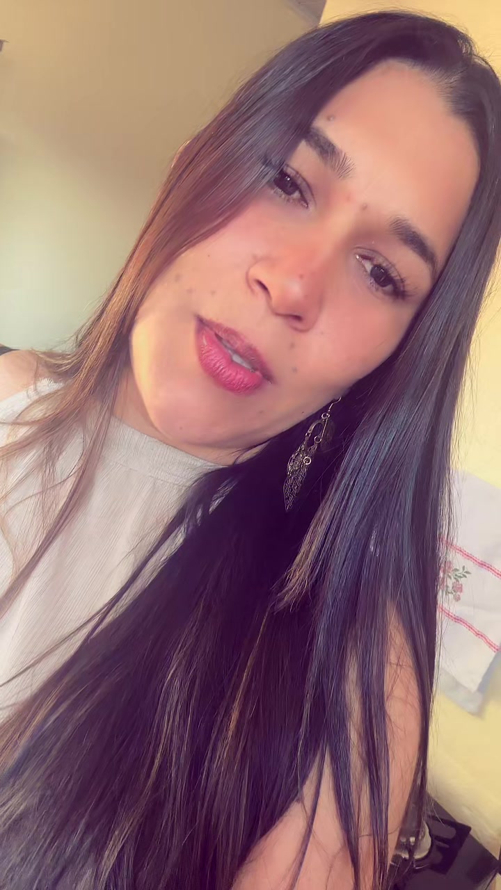 @vivi 🐰 🍓 a sonhadora 🇧🇷