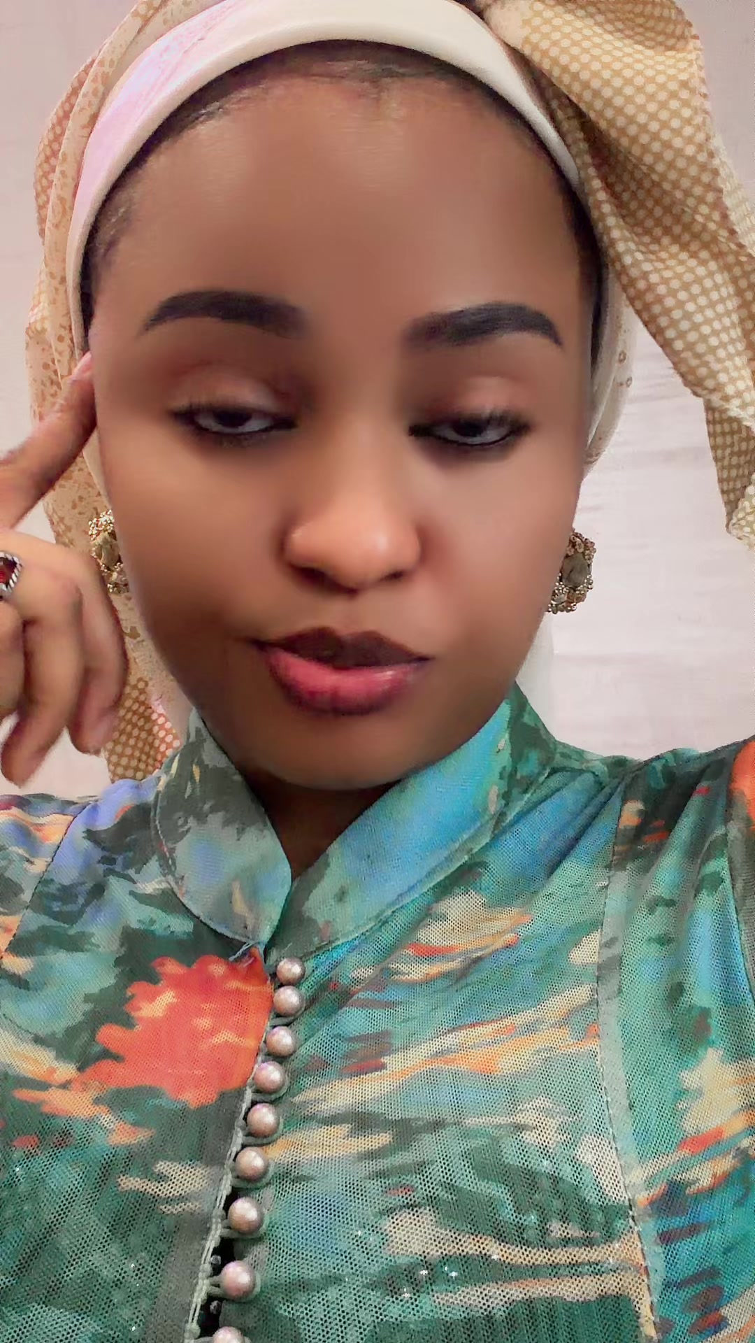@Nafeesarh Adamu
