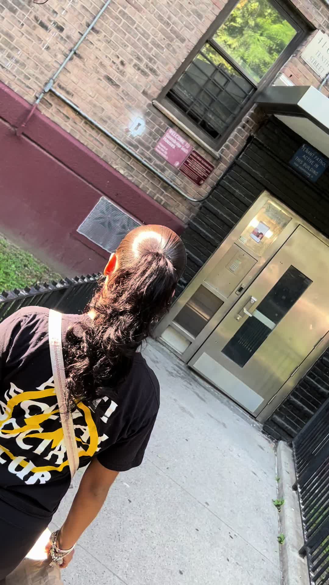 @vonnaleeee