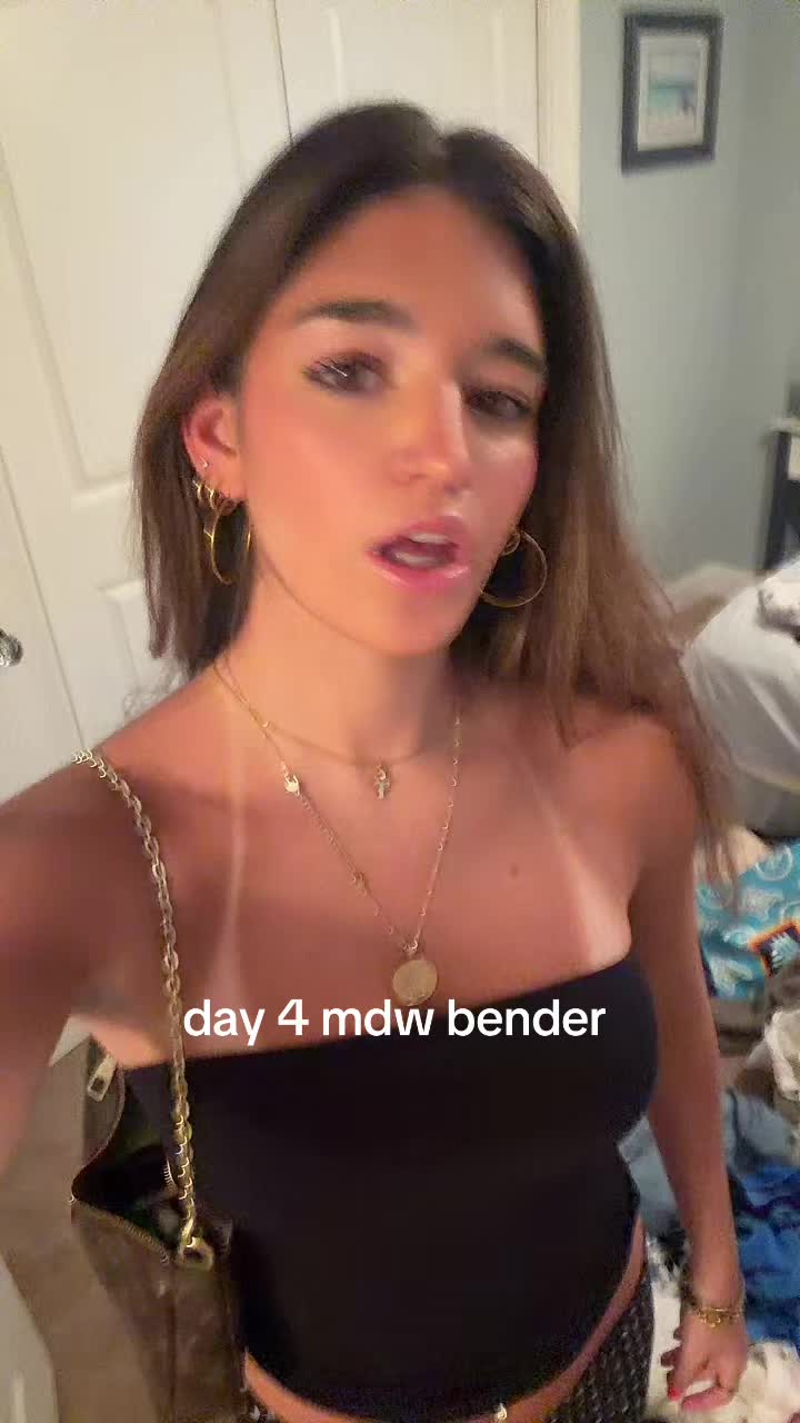 @notlillian