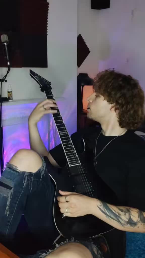 @̷S̷C̷A̷R̷F̷I̷S̷T