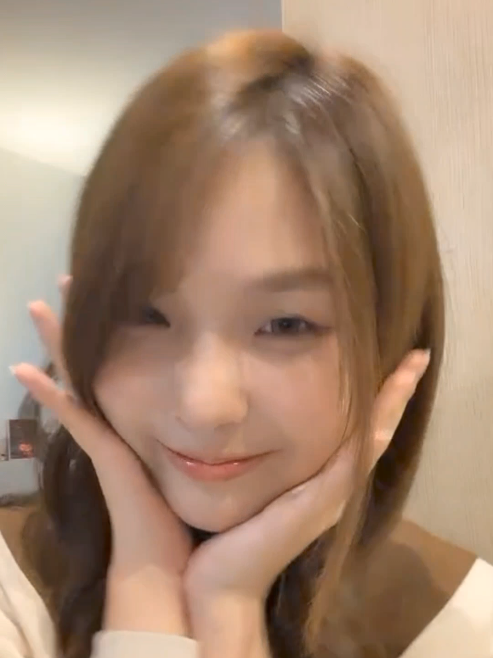 @T