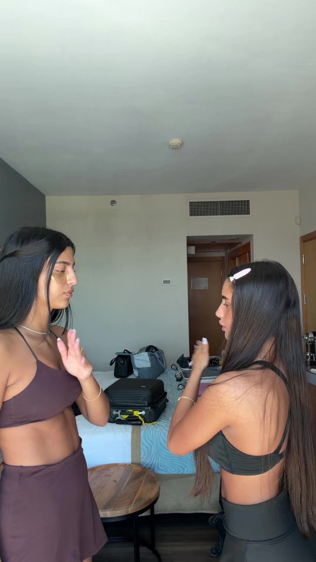 @emabriga11