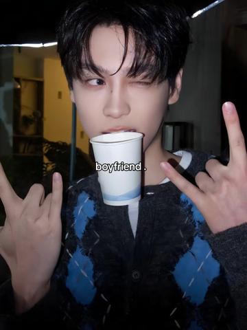 @𝐋 𝐢 𝐨 𝐫 𝐚 ⚡🌙