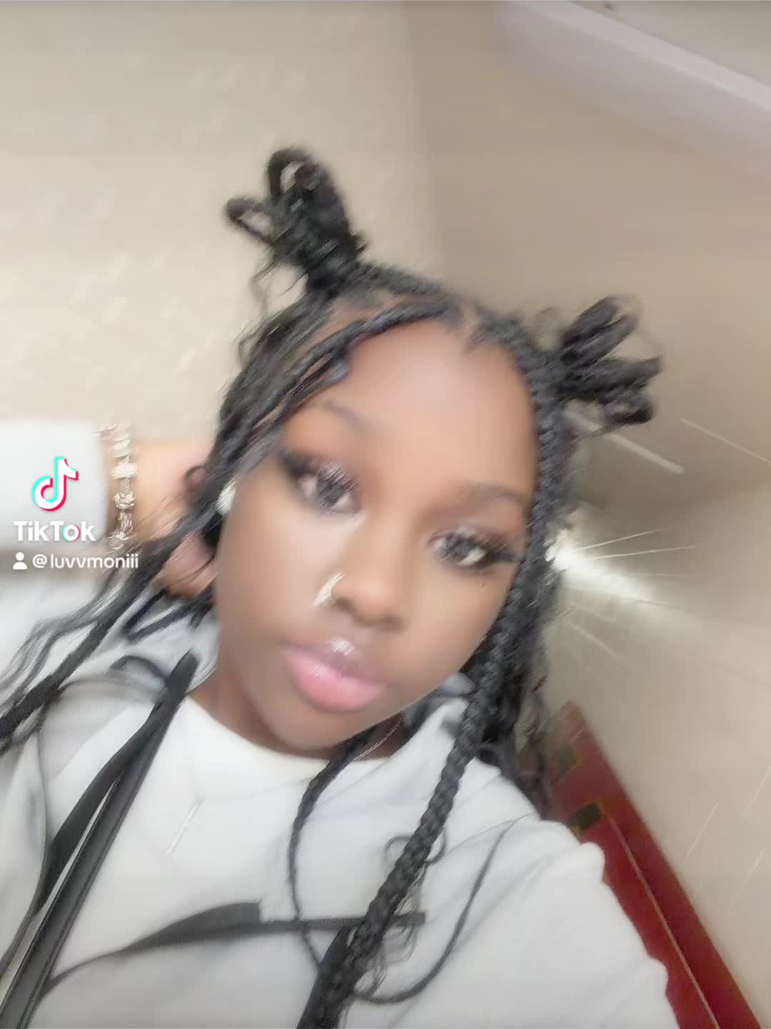 @lustyuckk