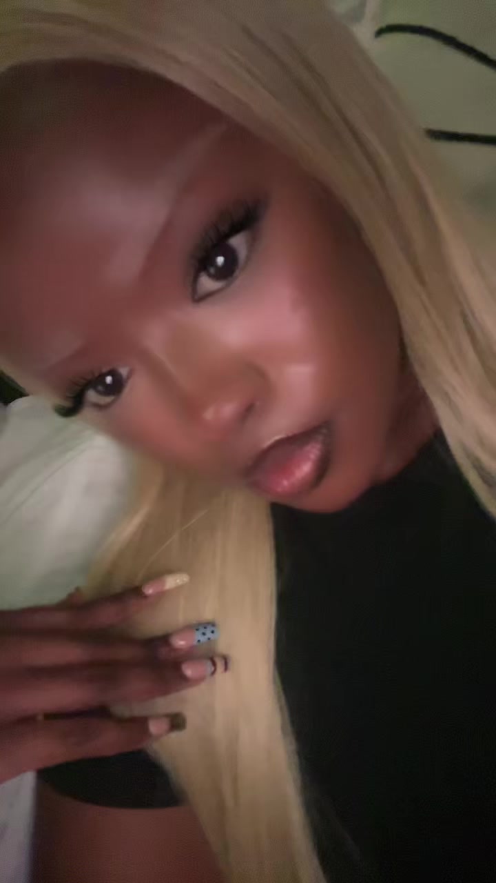 @𝐬𝐢𝐦𝐩