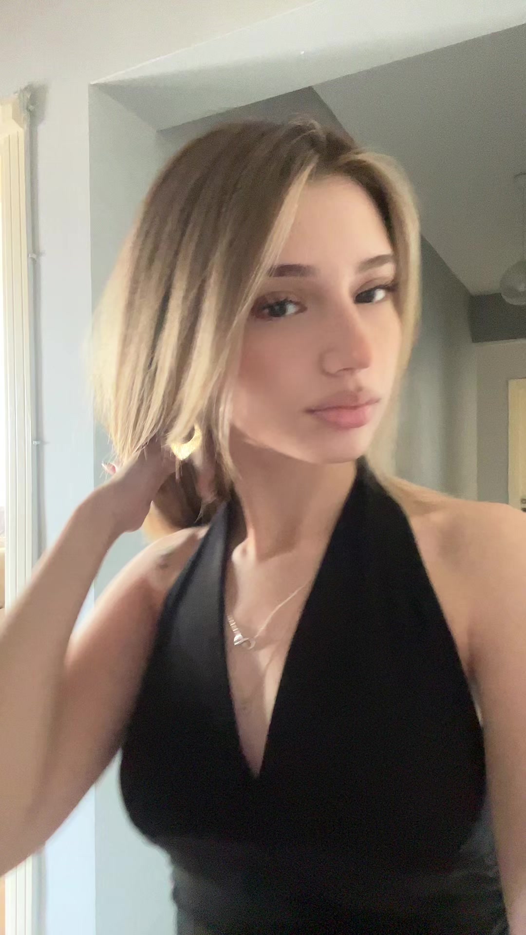 @Ela