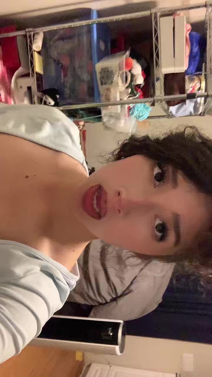 @🕷