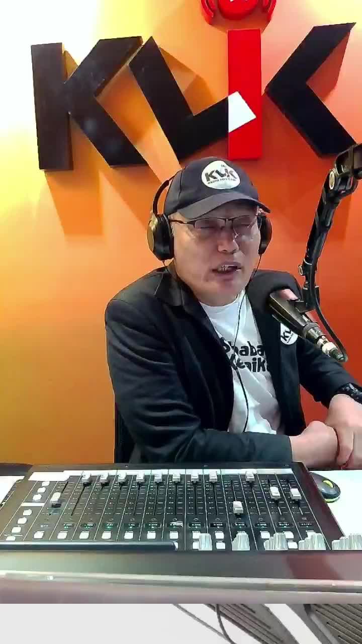 @KLIK FM
