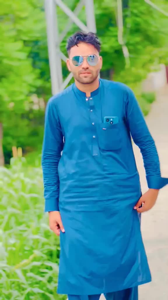 @🥰_Silent__Boy_😍✌️