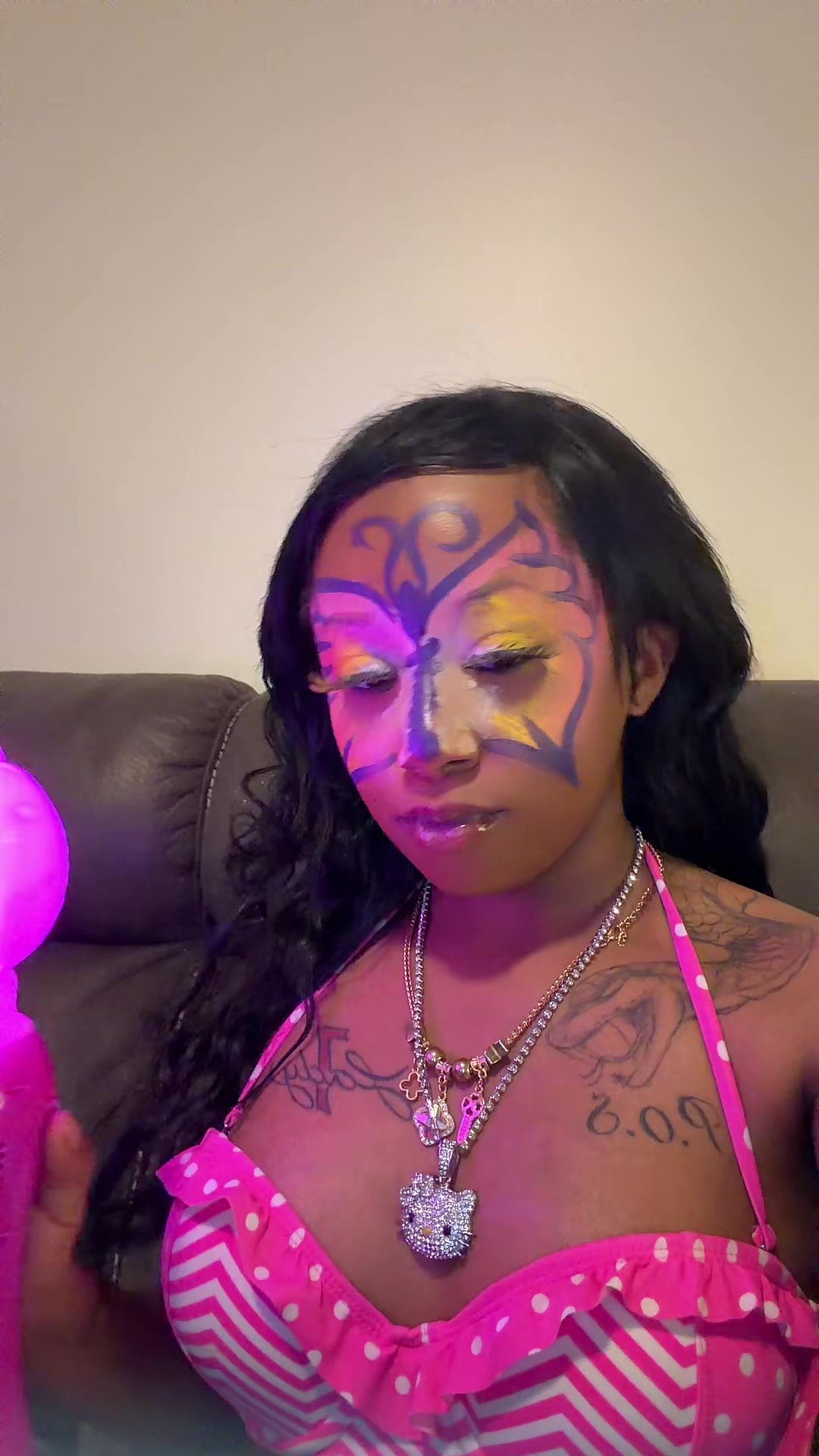 @LADY7
