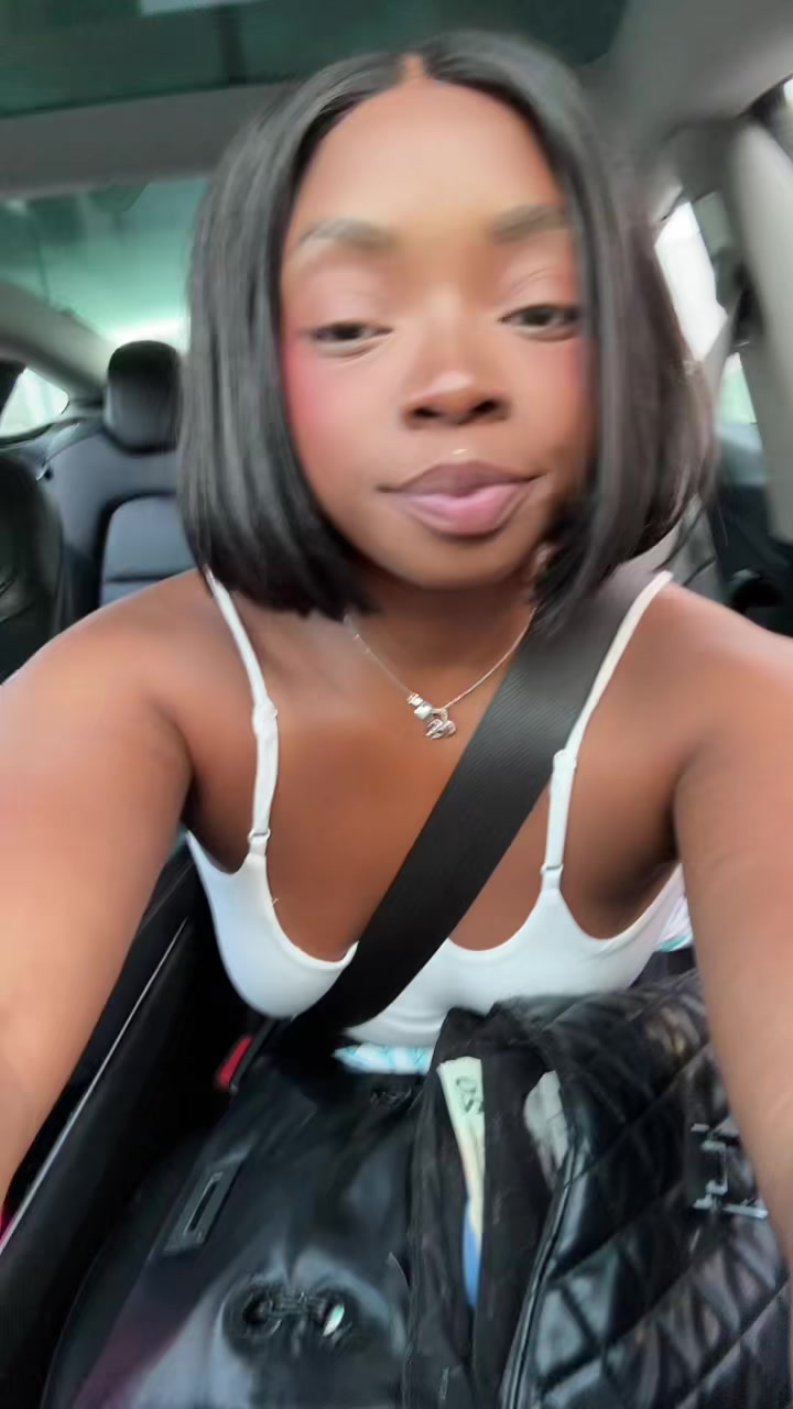 @Anijahh_