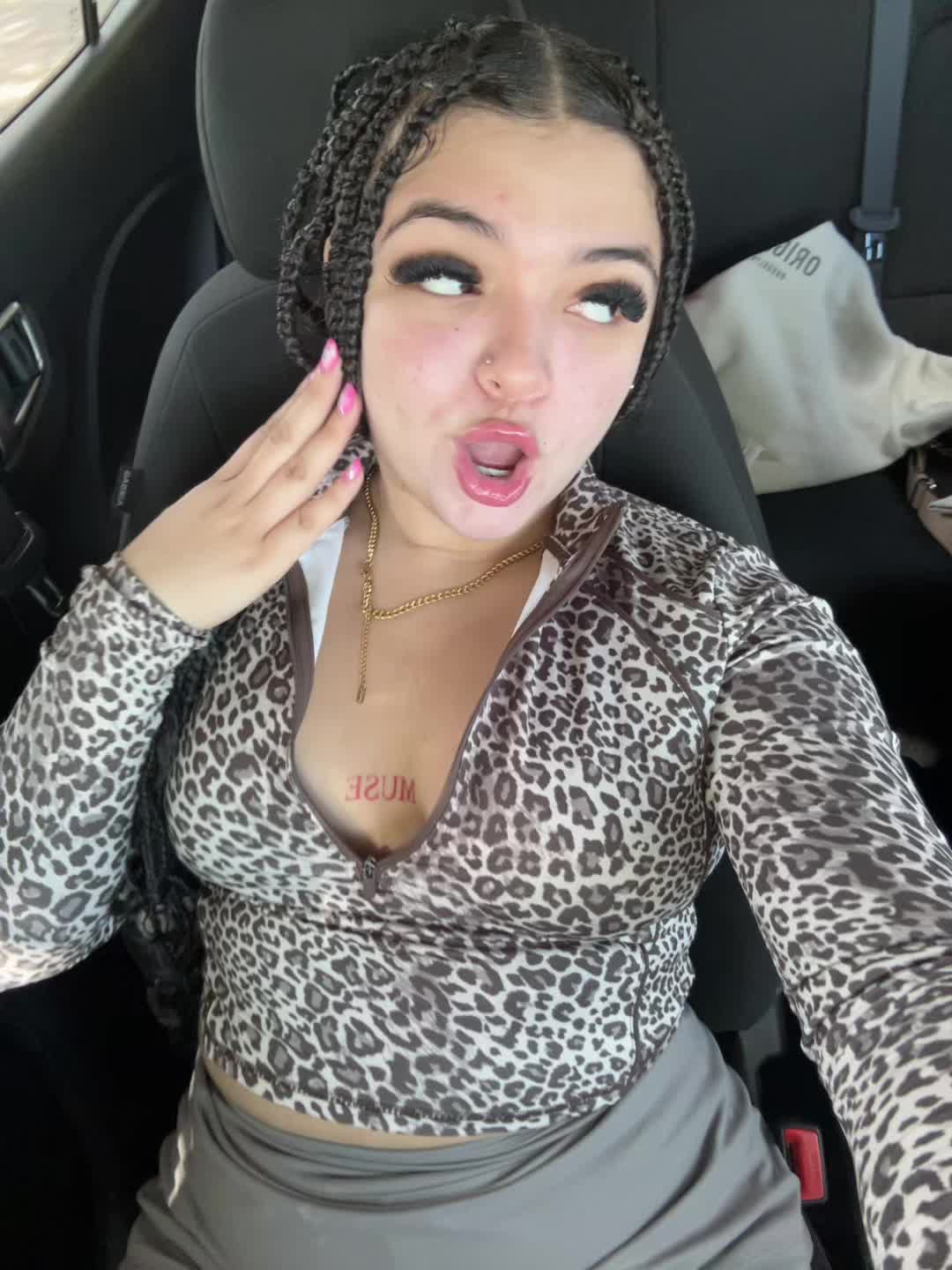 @ninoushcka puñeki 🫦