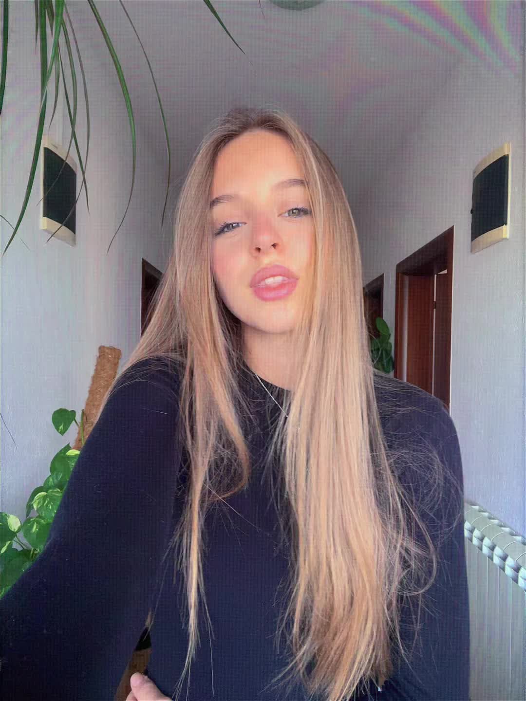 @дуња