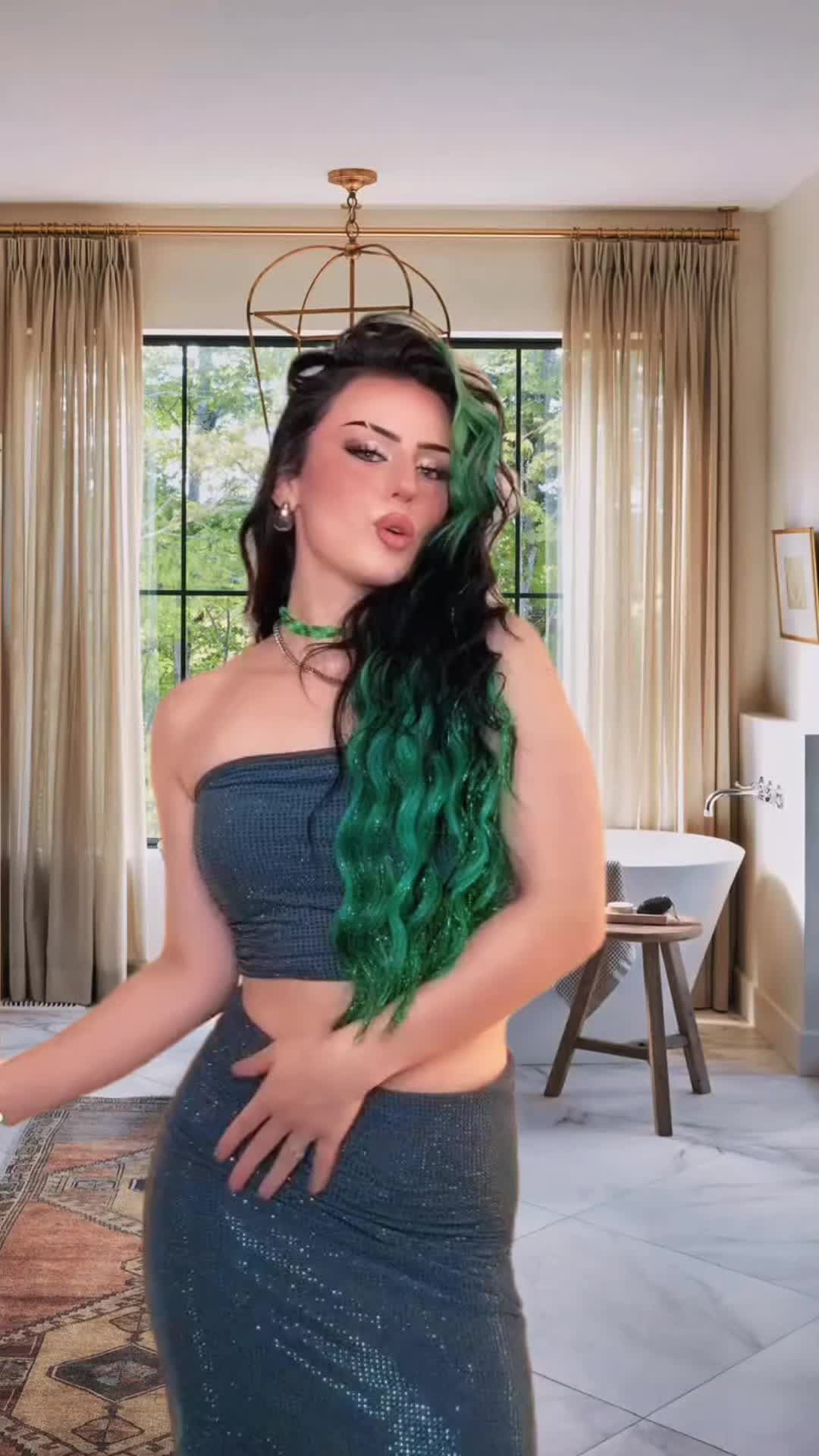 @Dilaraa