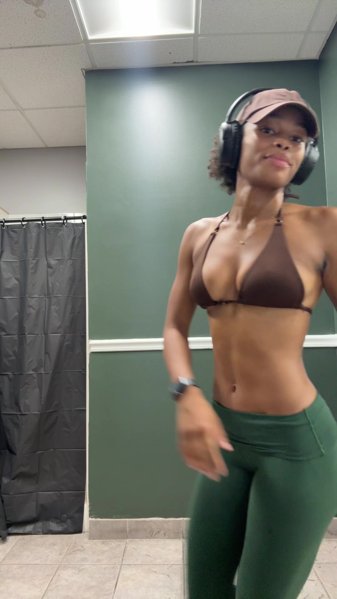 @gwynniepooh