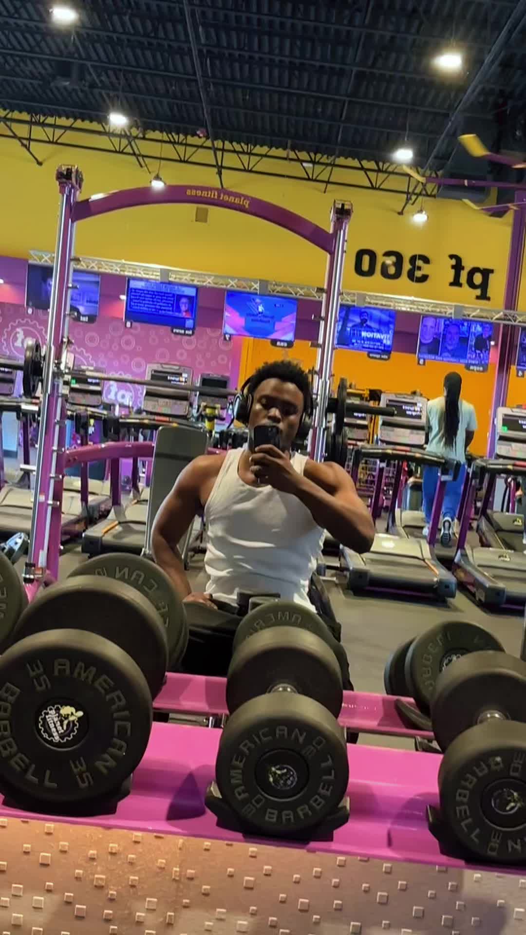@Glo