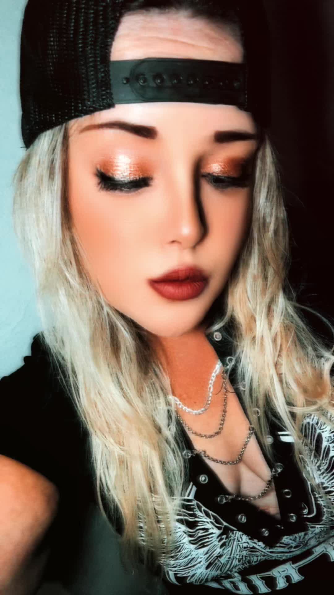 @Wild_Skyy