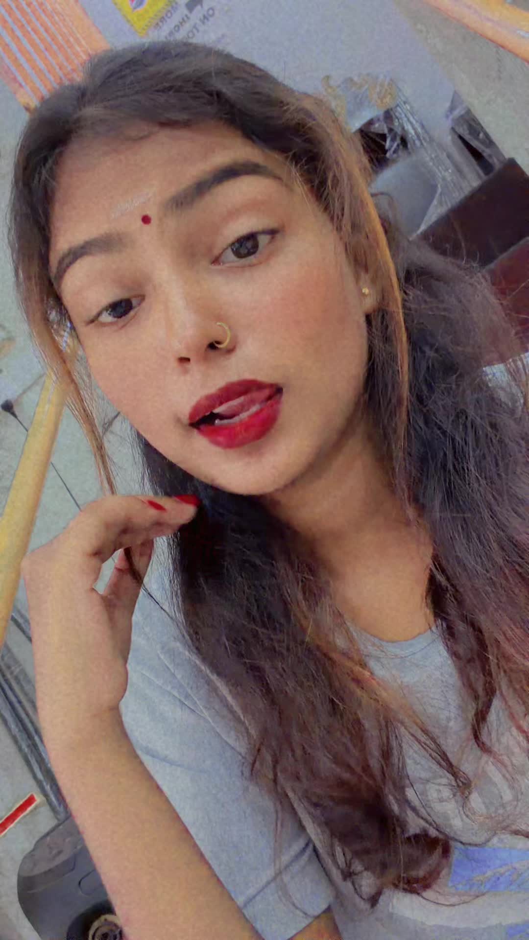 @🧚🏻&zwj;♀️