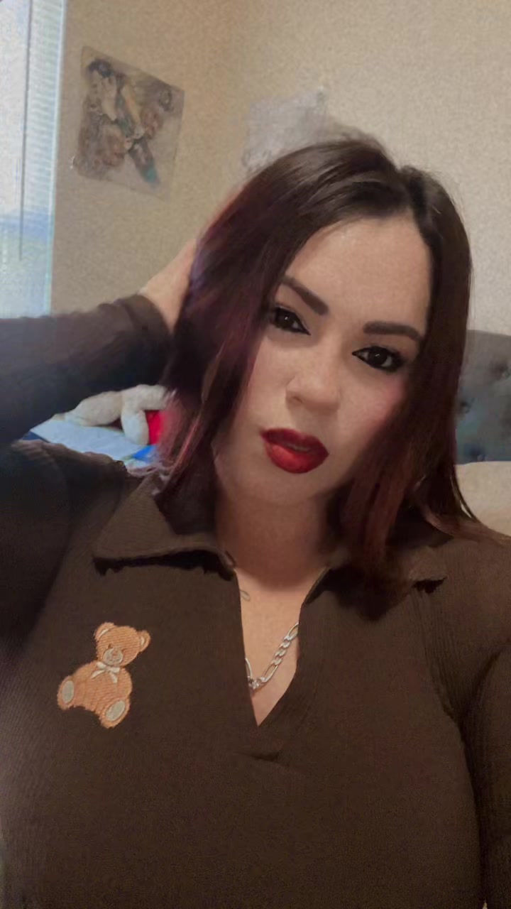 @karla Linda sanchez