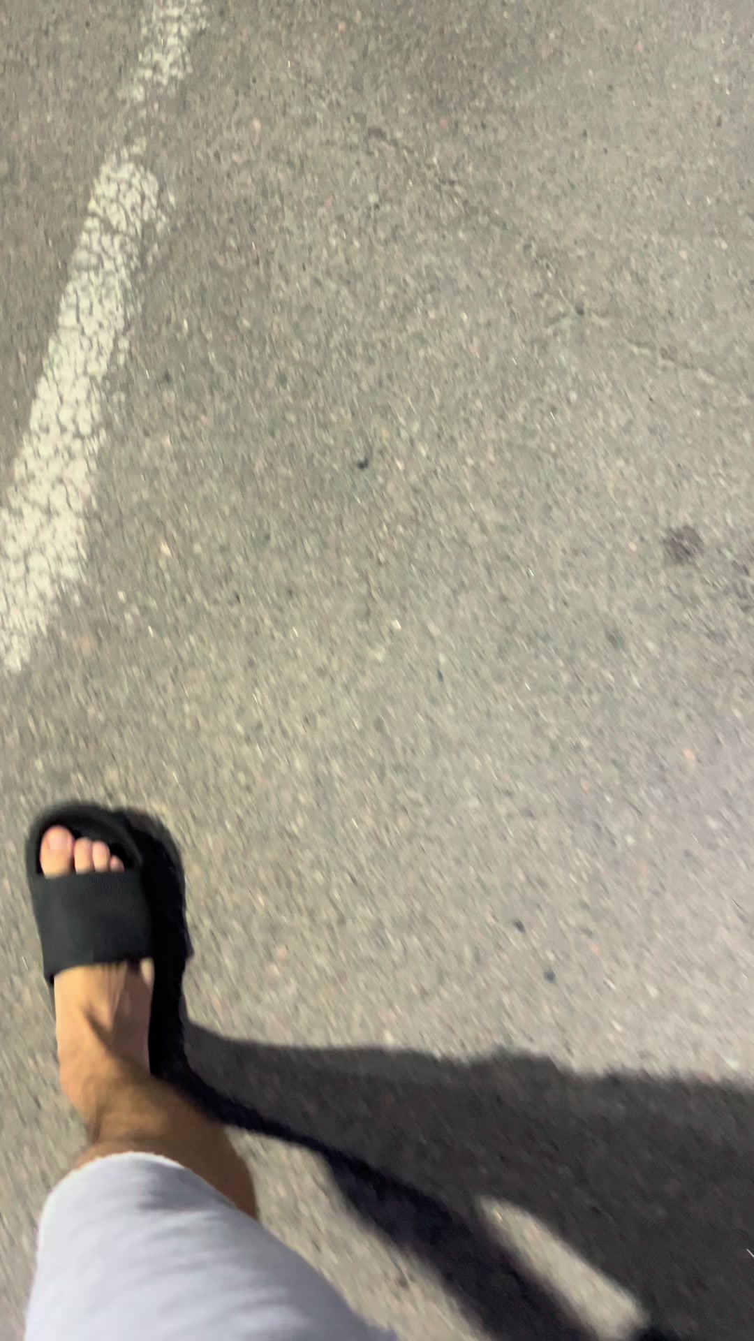 @…