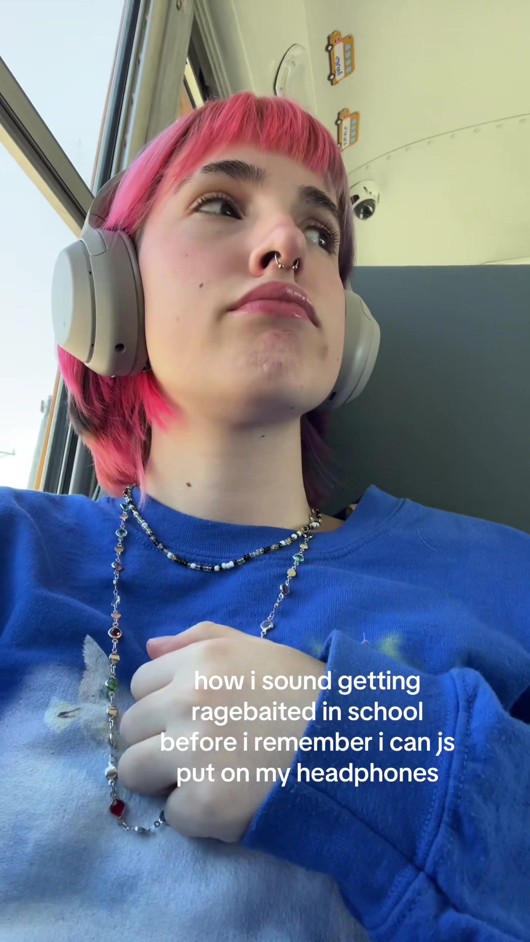 @elizabeth🖕