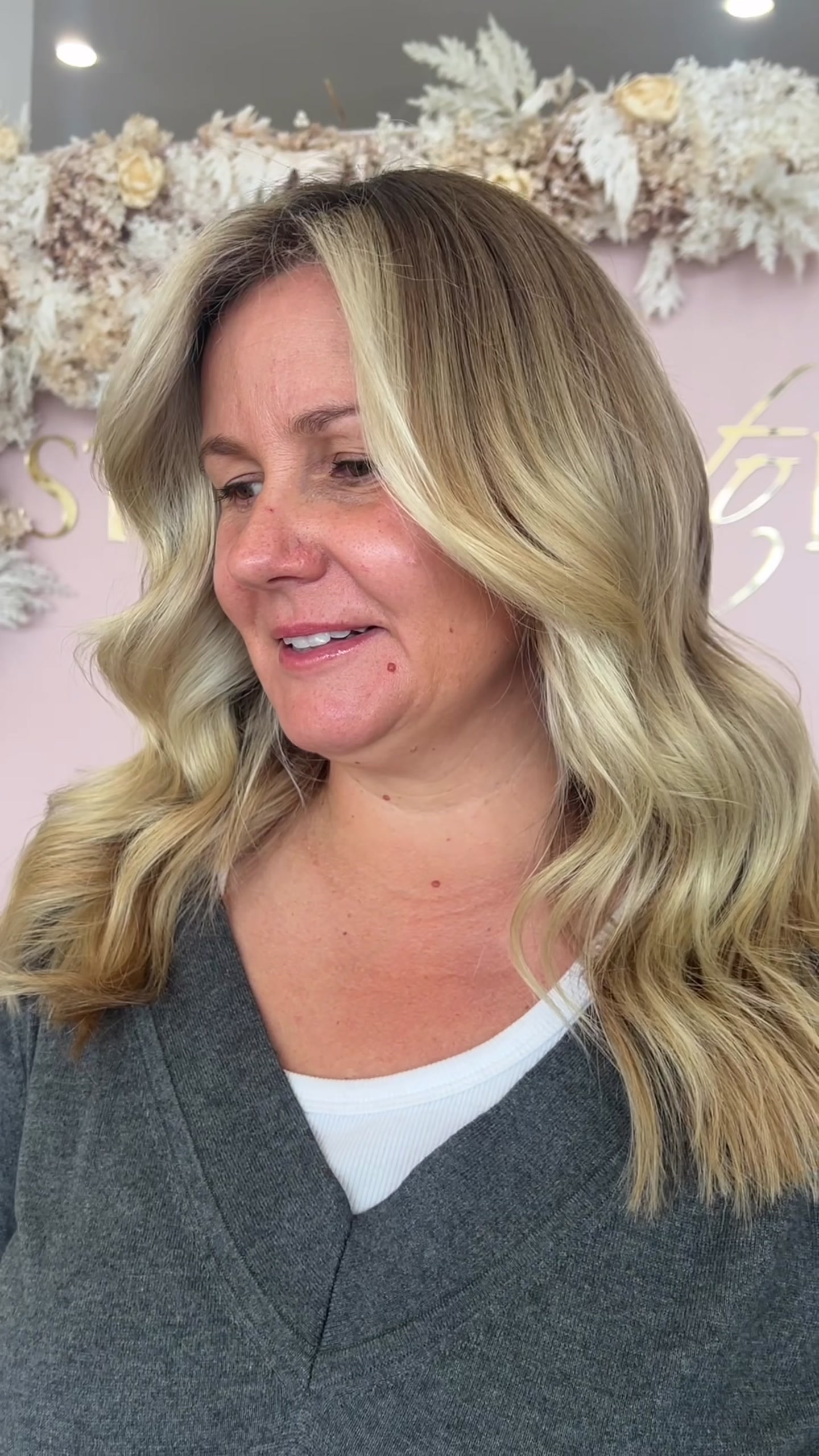 @SAMMY | HAIRSTYLIST