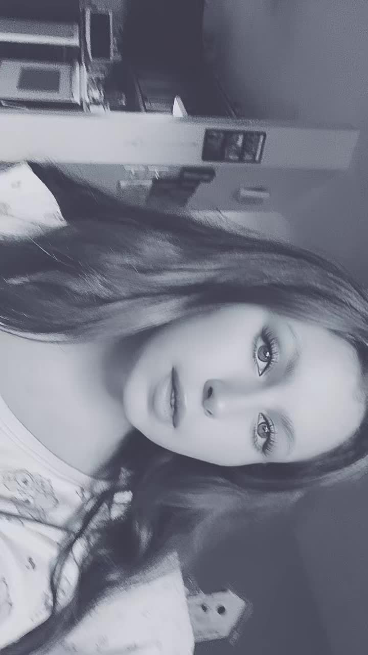 @Destiny Lynn 💙🥴