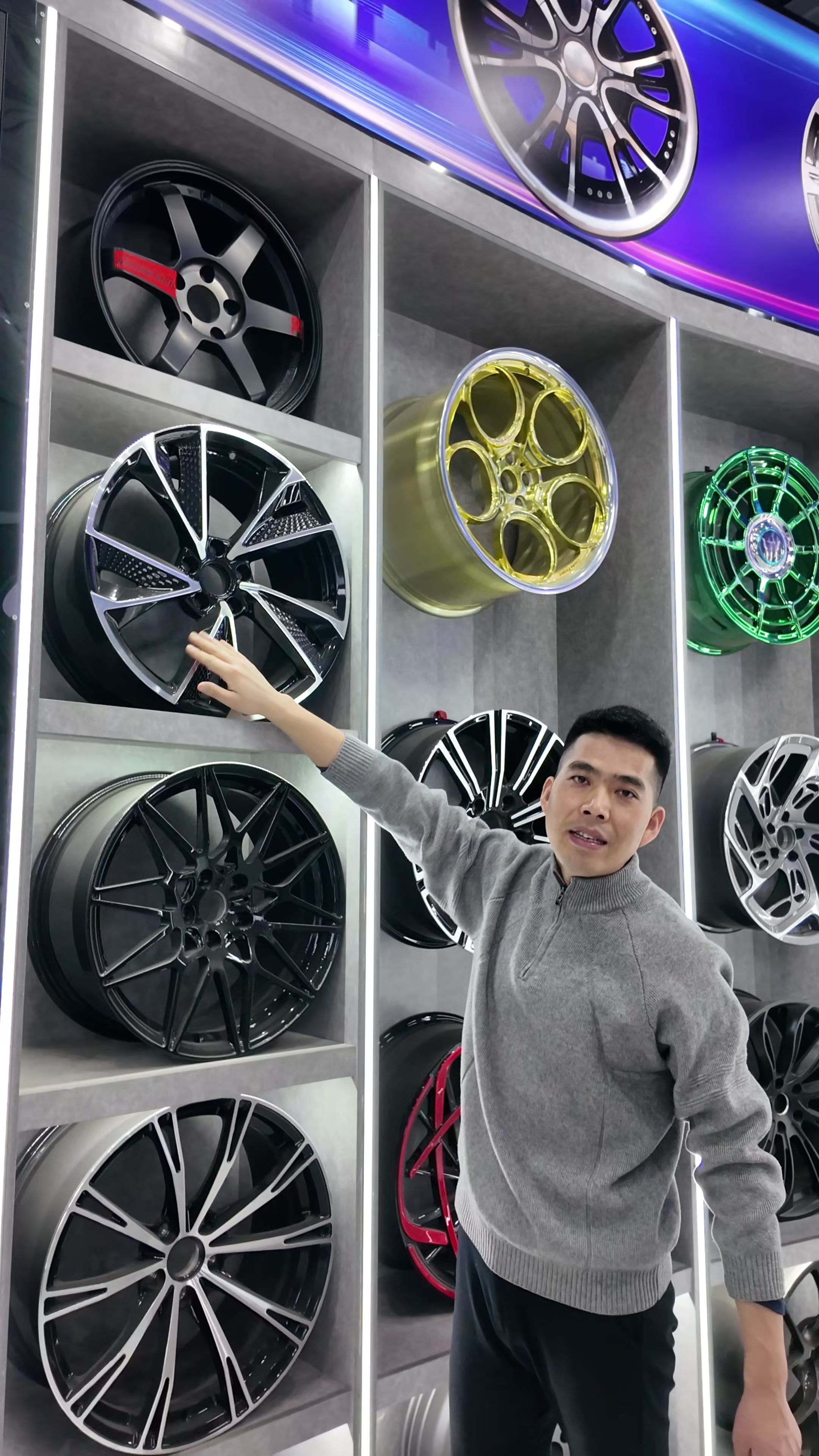 @CustomForgedWheelOfficial