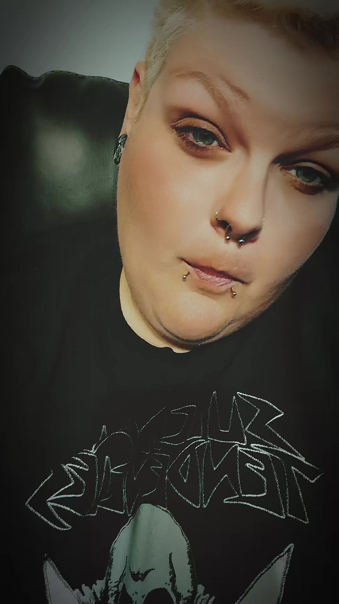 @🖤 ℌ𝔞𝔲𝔫𝔱𝔢𝔡𝔈𝔪𝔟𝔯𝔞𝔠𝔢