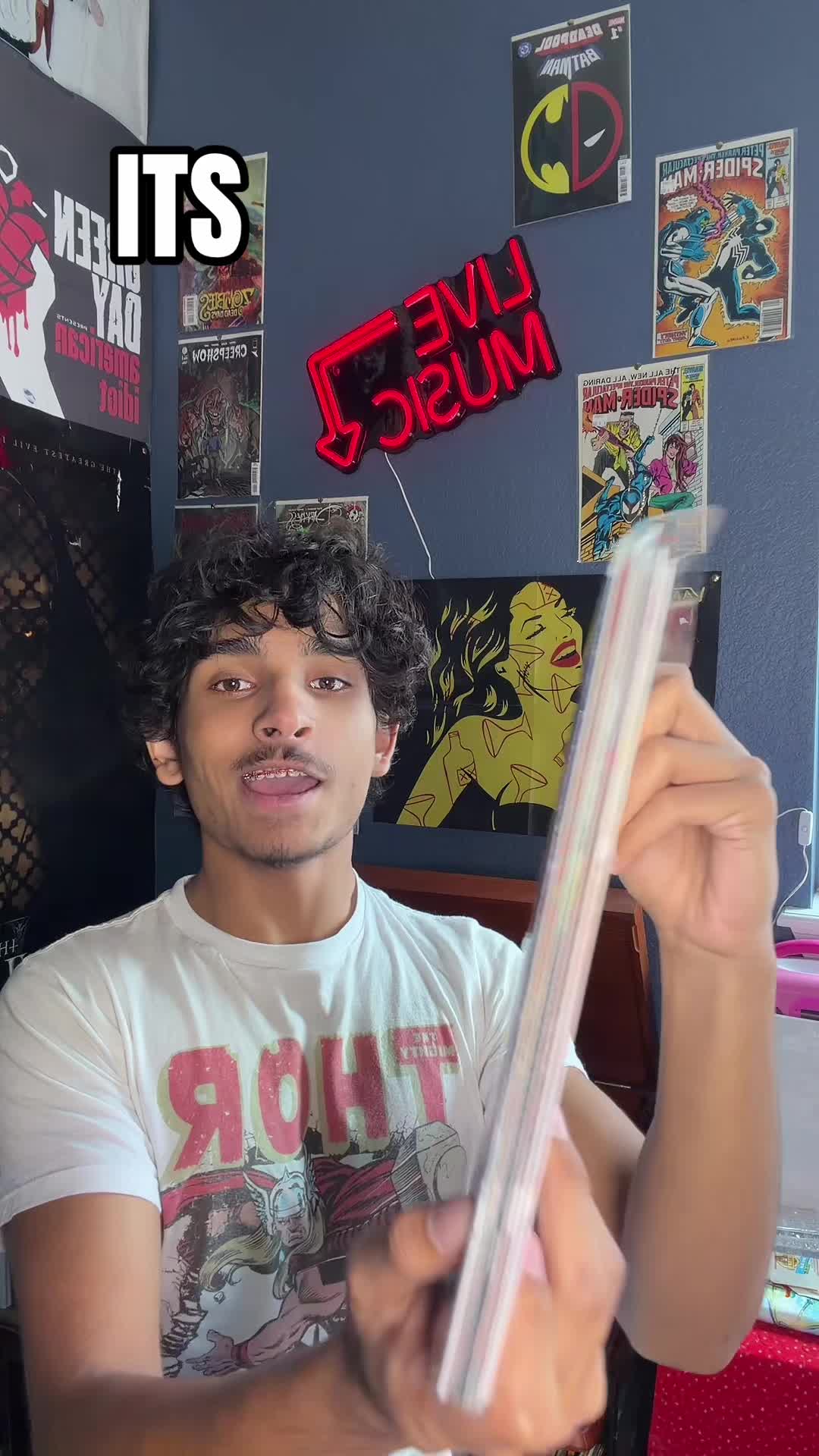 @milescomics_