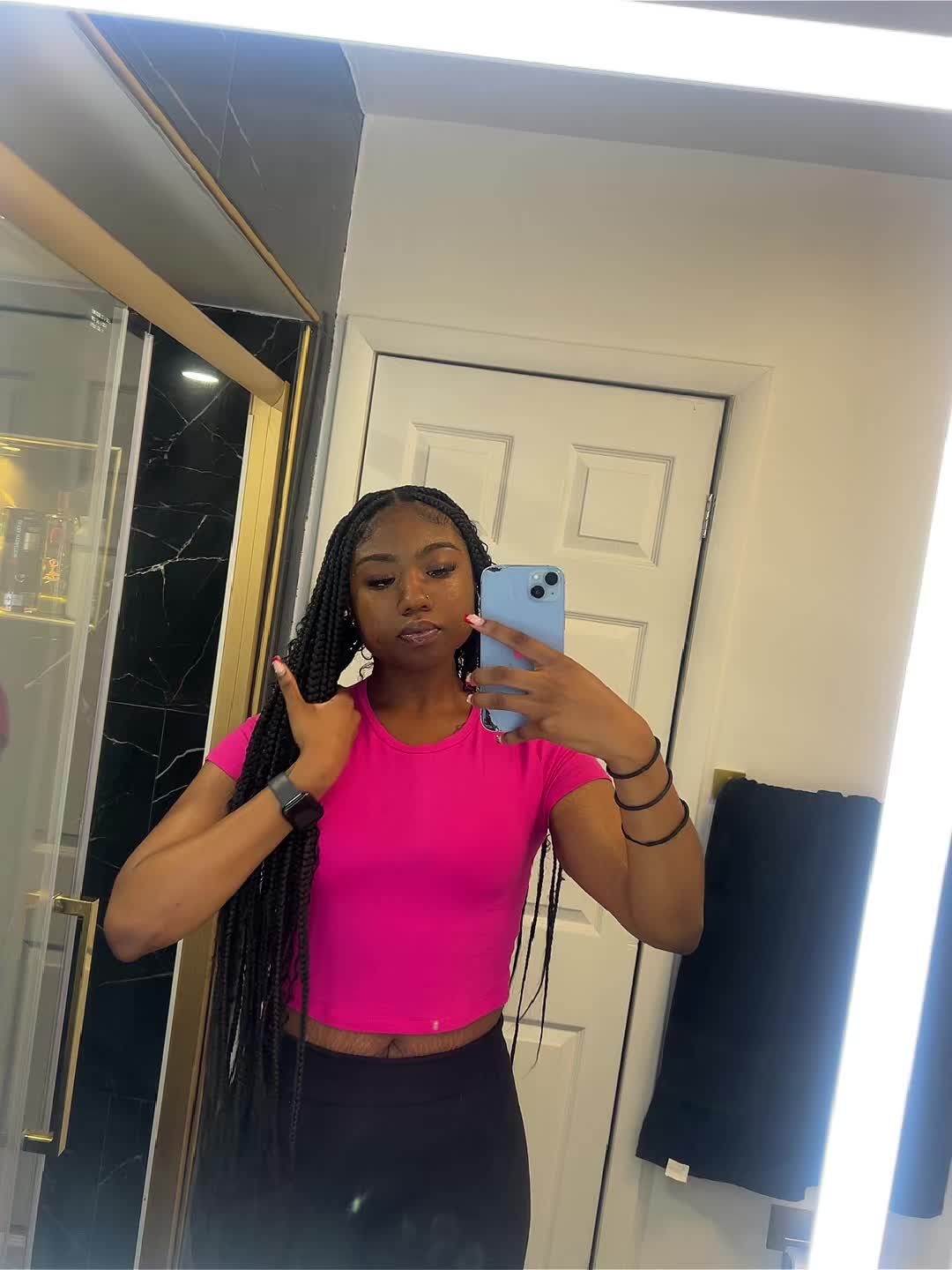 @Nell🦦💕