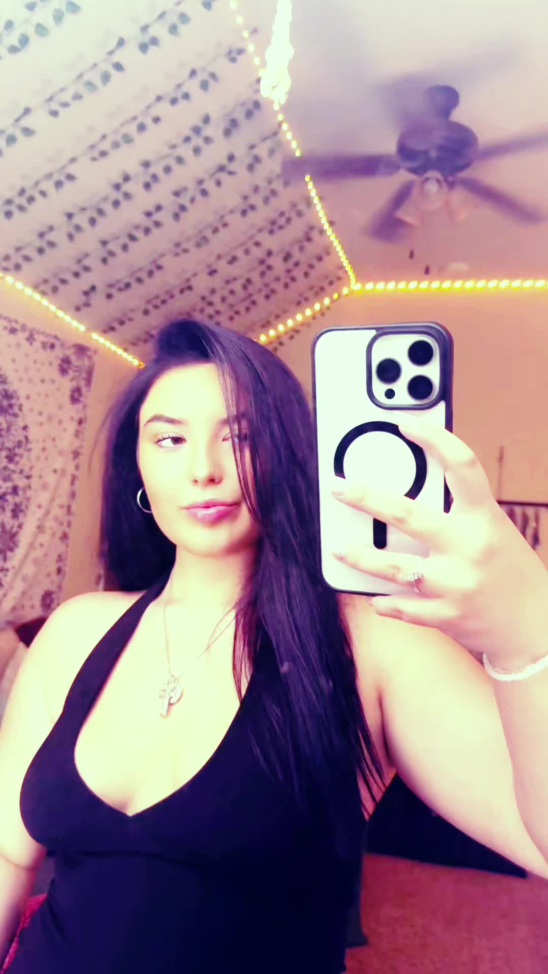 @Ur fav Rai ☆
