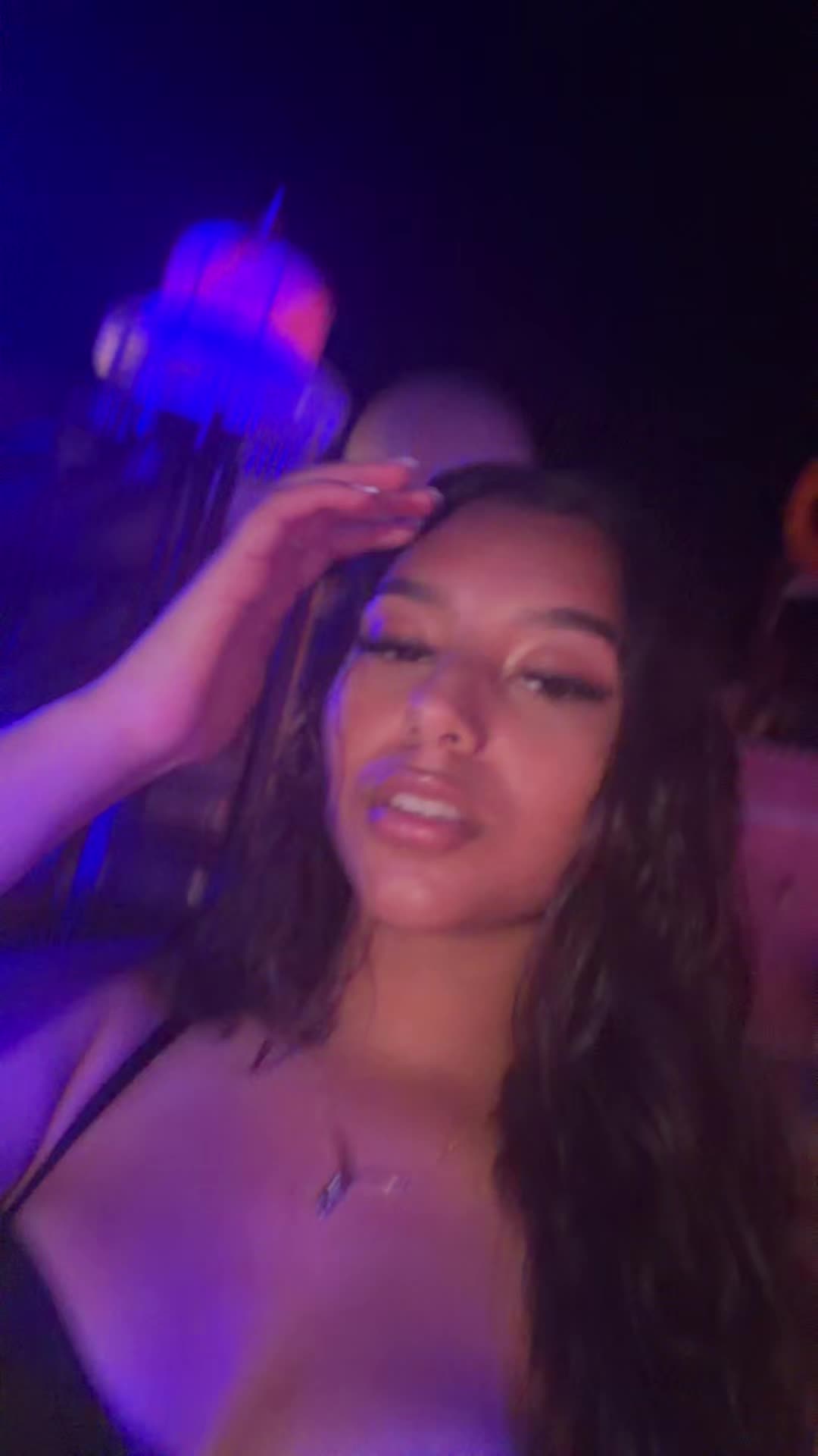 @Theyluvv.jobana