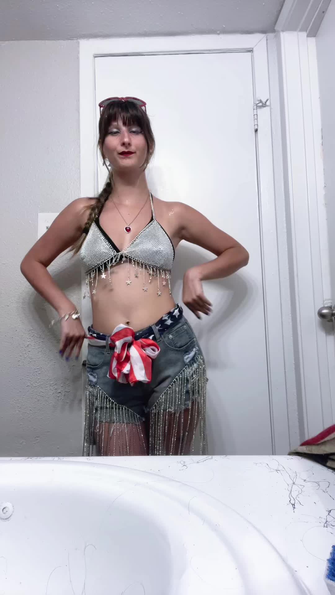 @the.life.of.a.showgirlts