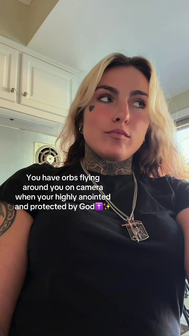 @RebeccaCarnageRampage