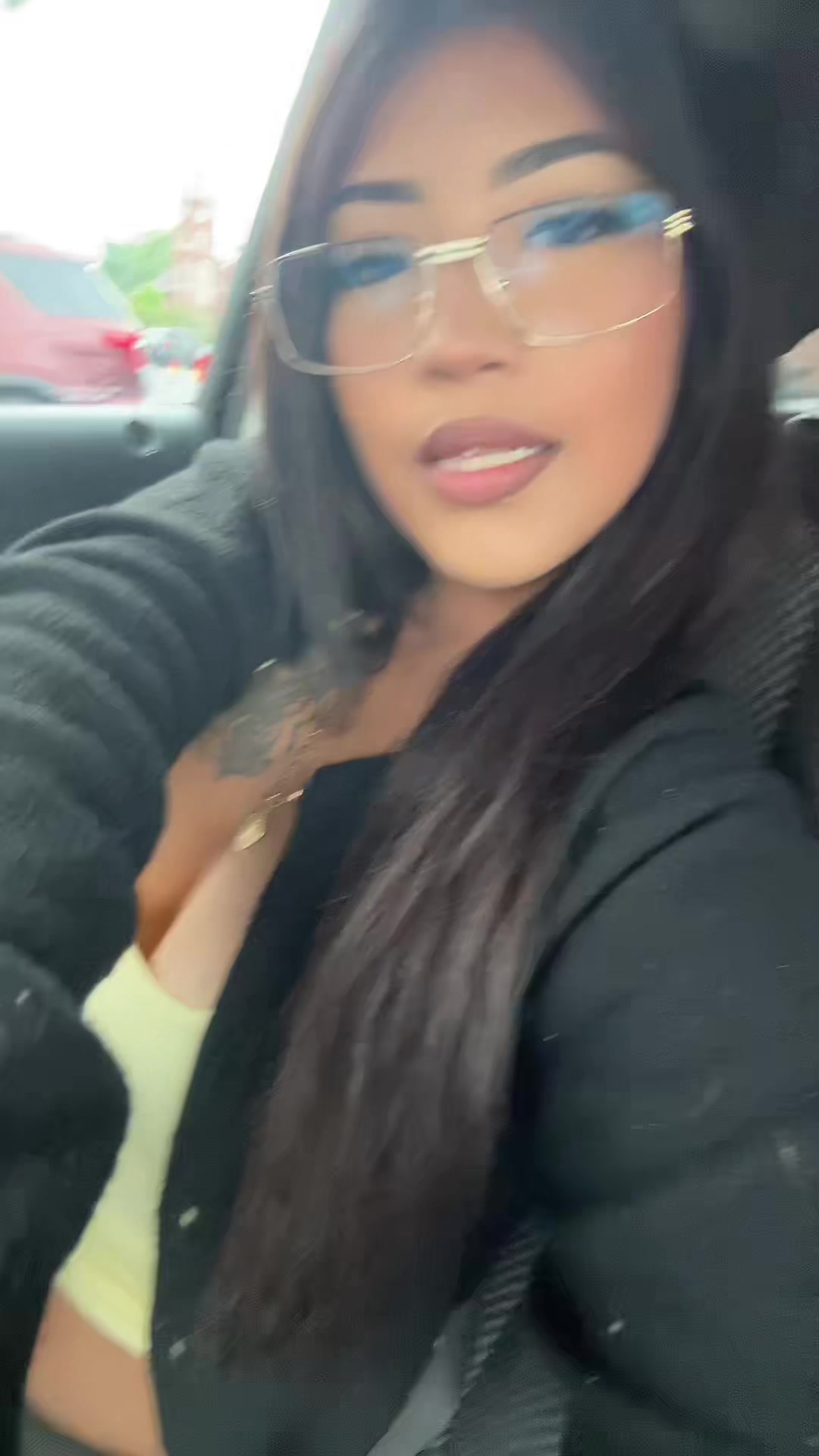 @y