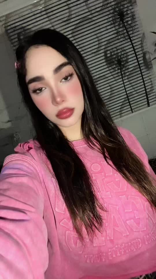 @🦋